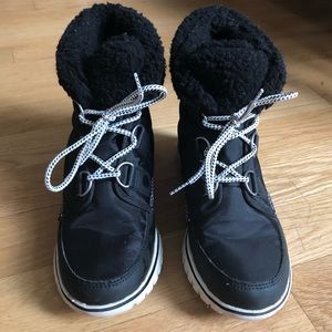 Sorel snow booties